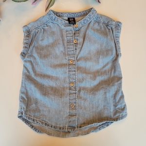 2T Baby Gap Demin Sleeveless Button Down